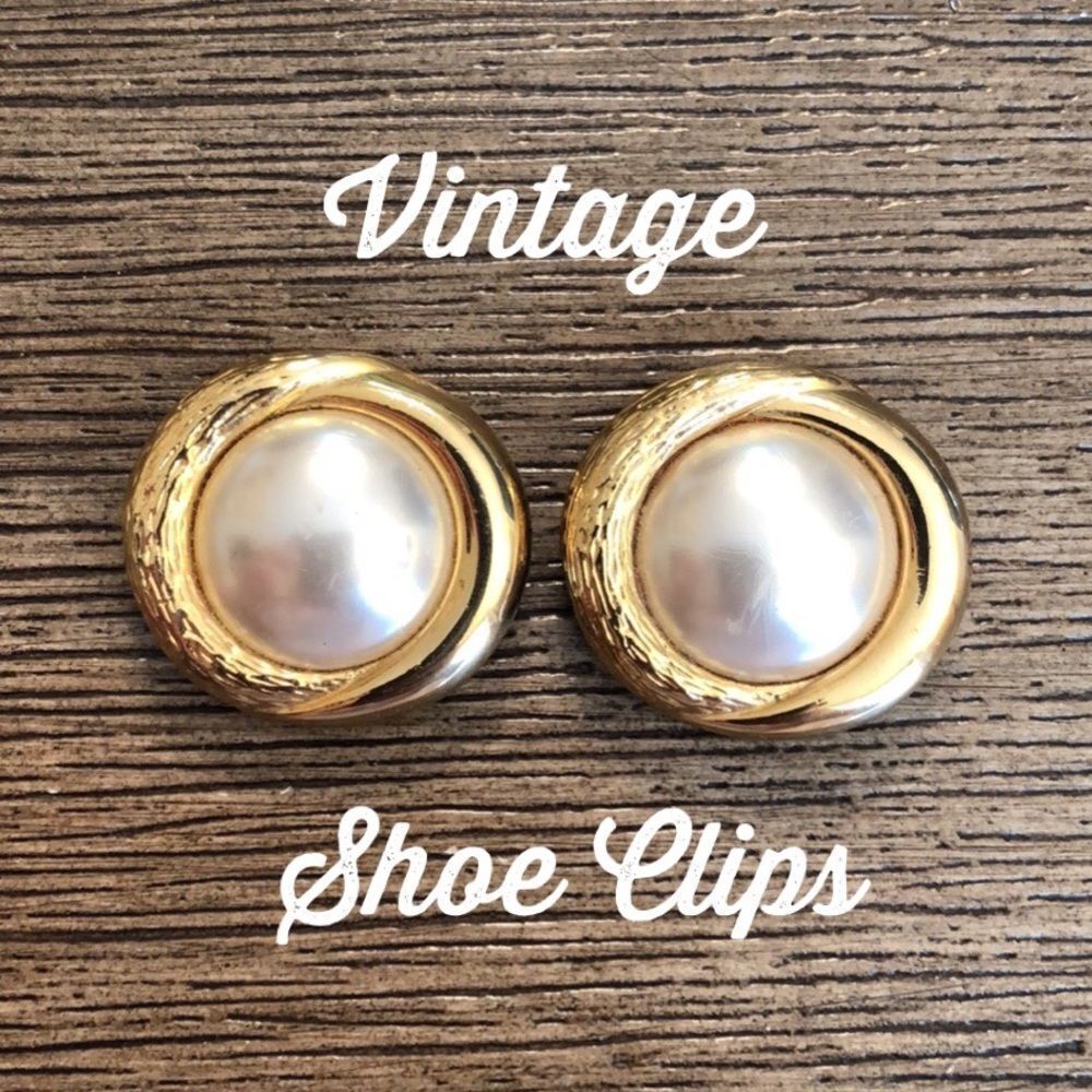 Vintage Goldtone & Faux Pearl Shoe Clips
